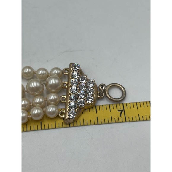 J. Crew Multi-Strand White Faux Pearl Spring Ring Rhinestones Bracelet Sz Small - Picture 10 of 12